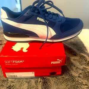 Puma softfoam +  ST Runner V3 NL clyde Royal-white-gray US Size 9.5